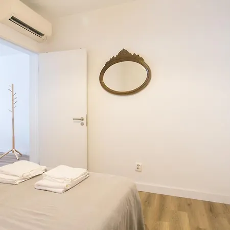 شقة Cozy In Amazing Location! Lisboa