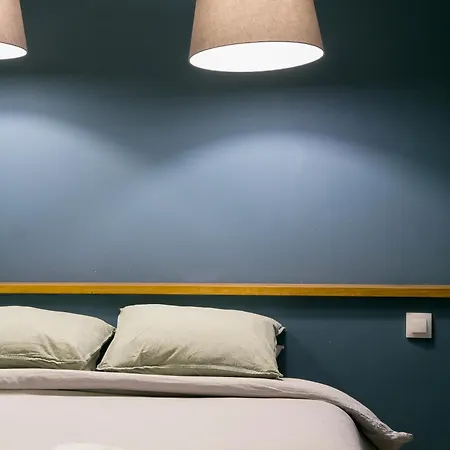 דירה Cozy In Amazing Location!