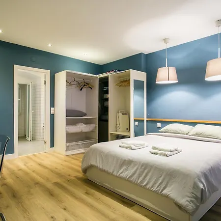Cozy In Amazing Location! Lisbon