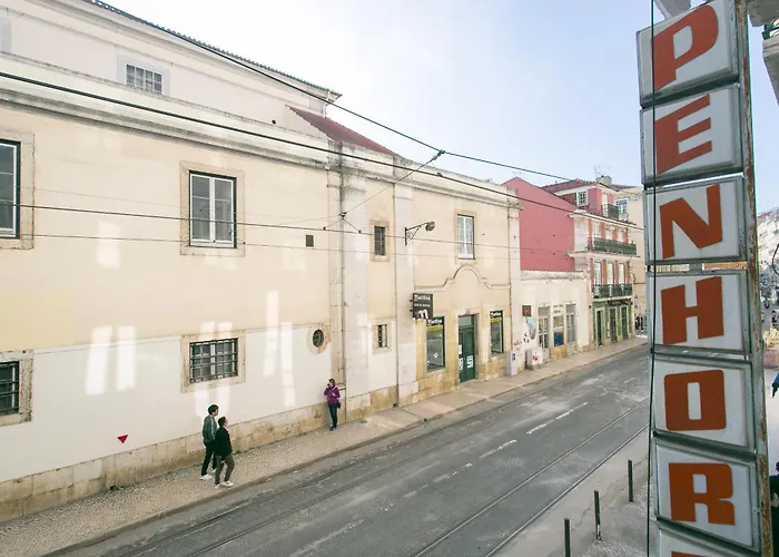 Cozy In Amazing Location! Lisboa
